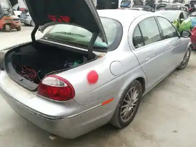Veículo de Sucata jaguar s-type 2.7 v6 diesel cat do ano 2006 alimentado 7g
