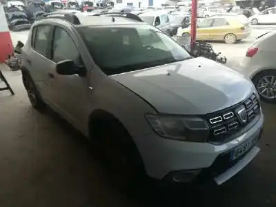 Vehicul casat dacia sandero ambiance al anului 2018 alimentat h4bb4