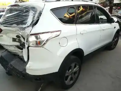 Veículo de Sucata ford kuga (cbv) titanium do ano 2013 alimentado ukma
