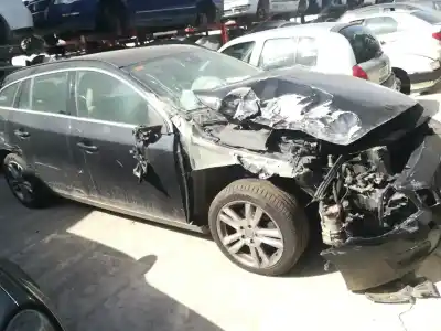 Scrapping Vehicle volvo v60 kombi kinetic of the year 2011 powered d5204t2