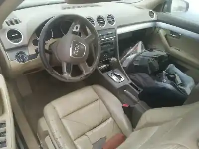 Здавання транспортного засобу audi a4 cabrio (8h) 3.0 tdi quattro року 2006 потужний asb