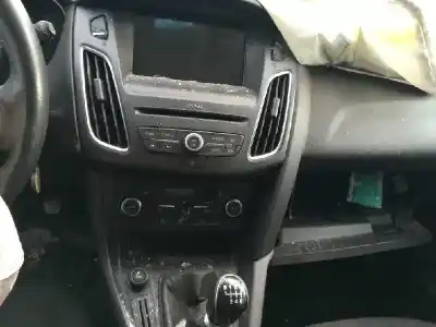 Здавання транспортного засобу ford focus iii 1.5 tdci року 2016 потужний xwda