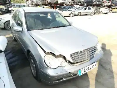Véhicule à la ferraille mercedes-benz clase c (w203) berlina 270 cdi (203.016) 170 cv / 125 kw de l'année 2003 alimenté 612962