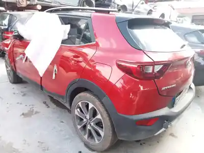 Veículo de Sucata kia stonic (ybcuv) drive do ano 2018 alimentado d4fb