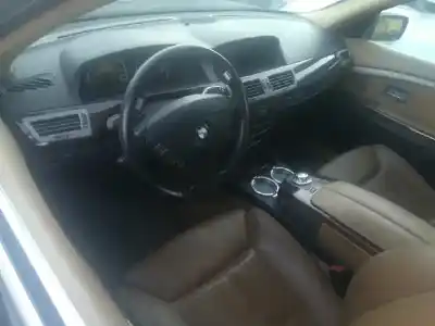Vehicul casat bmw serie 7 (e65/e66) 730d al anului 2004 alimentat 306d2