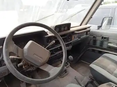 Vehicul casat toyota land cruiser (j12) * al anului 1985 alimentat 