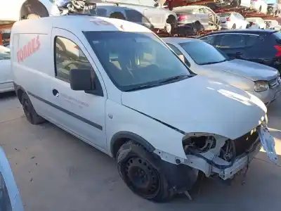 Veicolo di demolizione opel combo familiar dell'anno 2008 alimentato z13dtj