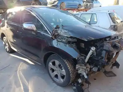 Véhicule à la ferraille peugeot 3008 access de l'année 2011 alimenté 9hr