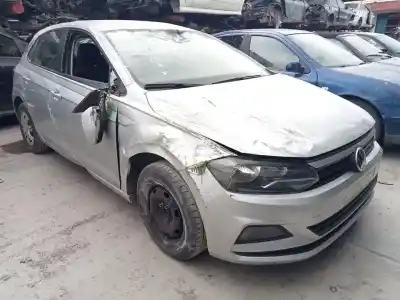 Veículo de Sucata volkswagen polo advance do ano 2018 alimentado chy