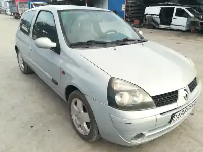 Утилизация автомобиля RENAULT CLIO II FASE II (B/CB0) Billabong года 2002 питание D4FB7
