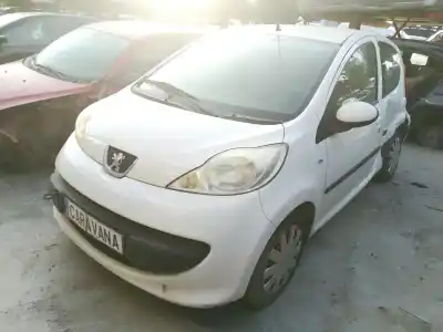 Veículo de Sucata peugeot 107 (pm_, pn_) 1.0 do ano 2006 alimentado 1kr