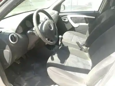 Verschrottungsfahrzeug dacia sandero básico des jahres 2010 angetrieben d4ff7