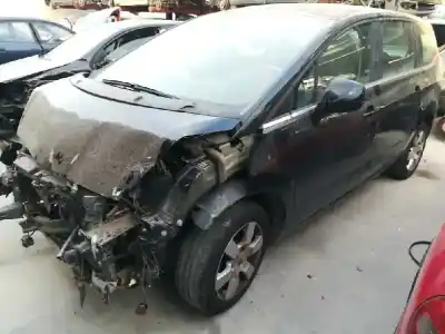 Veículo de Sucata PEUGEOT 5008 Confort do ano 2010 alimentado 9HZ