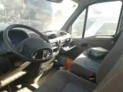 Scrapping Vehicle renault   of the year 1999 powered s8u