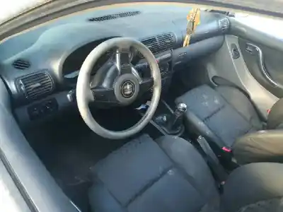 Veicolo di demolizione seat leon (1m1) signo dell'anno 2001 alimentato asv