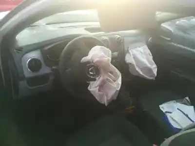 Scrapping Vehicle dacia sandero ambiance of the year 2014 powered k9kc6