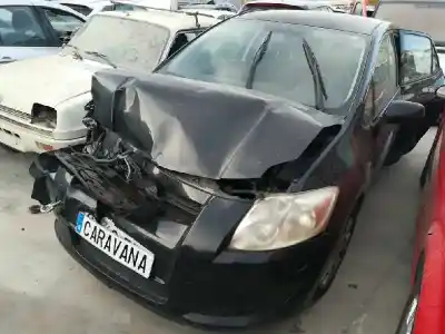 Vehicul casat toyota auris luna+ al anului 2007 alimentat 1nd