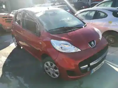 Veículo de Sucata peugeot 107 (pm_, pn_) 1.0 do ano 2010 alimentado 1kr