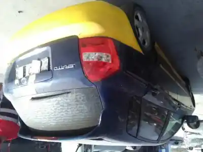 Veículo de Sucata kia cerato 2.0 ex crdi familiar do ano 2006 alimentado d4ea