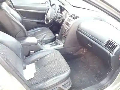 Veículo de Sucata peugeot 407 sw st sport do ano 2005 alimentado rhr