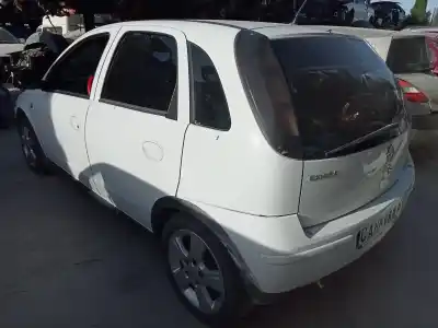 Véhicule à la ferraille opel corsa c enjoy de l'année 2005 alimenté z17dth