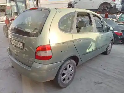 Veicolo di demolizione renault scenic (ja..) 1.6 16v authentique (ja0b/11) dell'anno 2001 alimentato k4ma7