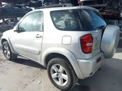 Veículo de Sucata toyota rav 4 (a2) 2.0 d-4d executive 4x4 (2003->) do ano 2005 alimentado 1cdftv