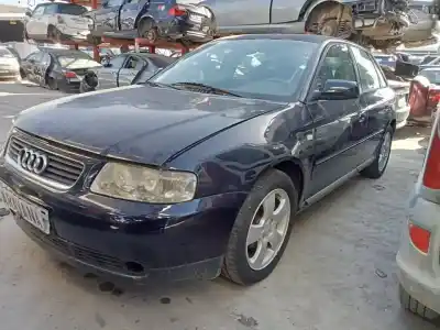 Vehicul casat audi a3 (8l) 1.6 ambiente al anului 2002 alimentat avu