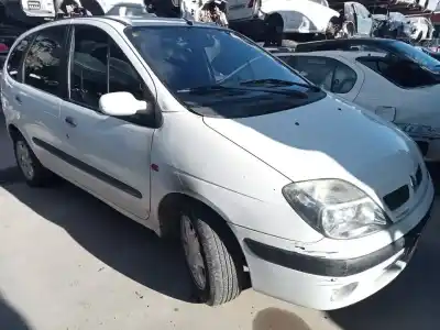 Veicolo di demolizione RENAULT SCENIC (JA..) 1.9 DCI Authentique dell'anno 2001 alimentato F9QK7