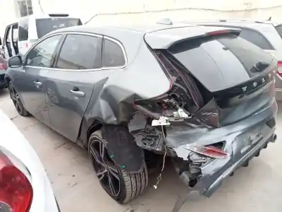 Veículo de Sucata volvo v40 básico do ano 2018 alimentado d4204t8