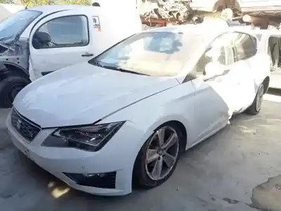 Здавання транспортного засобу SEAT LEON (5F1) 2.0 TDI року 2015 потужний CRM Здавання транспортного засобу SEAT LEON (5F1) 2.0 TDI року 2015 потужний CRM
