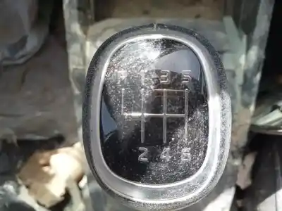 Scrapping Vehicle kia stonic (ybcuv) business of the year 2017 powered d4fb