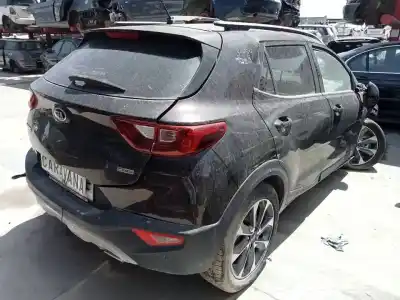 Scrapping Vehicle kia stonic (ybcuv) business of the year 2017 powered d4fb