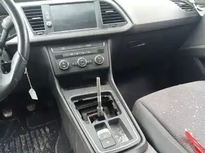 Veículo de Sucata seat leon (5f1) style do ano 2001 alimentado cyvb