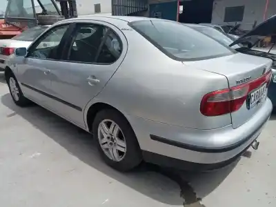 Véhicule à la ferraille seat toledo (1m2) signo de l'année 1999 alimenté akl