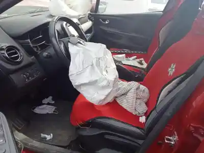 Veicolo di demolizione renault clio iv dynamique dell'anno 2016 alimentato k9ke6