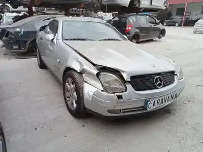 Veículo de Sucata mercedes                                           clase slk (w170) roadster                                                                                                                                                                                                                                  230 compressor (170.447) 193 cv / 142 kw                                                                                                                                                                                                                   do ano 2001 alimentado 111