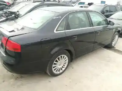 Veicolo di demolizione audi a4 berlina (8e) 2.0 tdi 16v (103kw) dell'anno 2005 alimentato blb