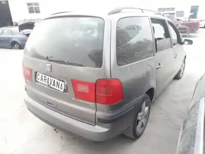 Véhicule à la ferraille seat alhambra (7v9) reference de l'année 2005 alimenté auy