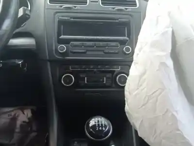 Veículo de Sucata volkswagen golf vi cabriolet (517) advance do ano 2011 alimentado cbzb