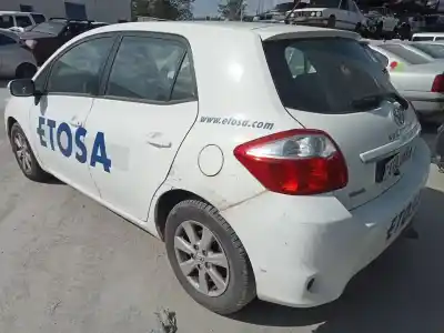 Vehicul casat TOYOTA AURIS Luna+ al anului 2011 alimentat 1ND