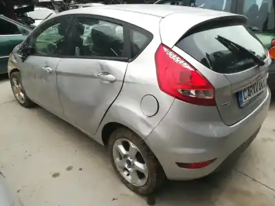 Veículo de Sucata ford fiesta (cb1) ambiente do ano 2001 alimentado f6jd