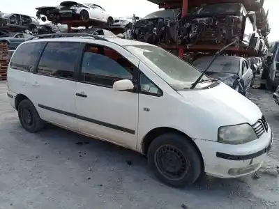 Scrapping Vehicle SEAT ALHAMBRA (7V9) Fancy of the year 2000 powered AUY