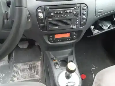 Veículo de Sucata citroen c3 1 1.4 hdi 70ch manual do ano 2005 alimentado 8hz