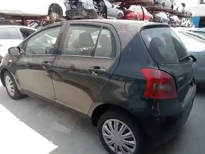 Sloopvoertuig toyota yaris (ksp9/scp9/nlp9) básico van het jaar 2007 aangedreven 2szfe