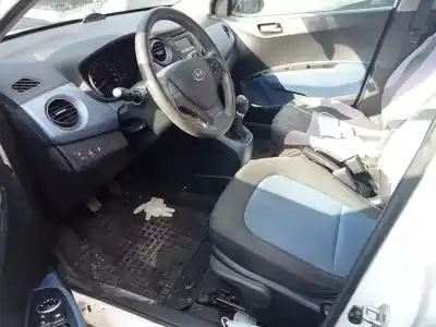 Scrapping Vehicle hyundai i10 black line of the year 2014 powered g4la