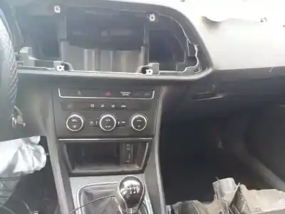 Veículo de Sucata seat leon (5f1) i-tech ecomotive do ano 2016 alimentado dbk