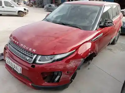 Véhicule à la ferraille land rover evoque se de l'année 2017 alimenté 204dtd