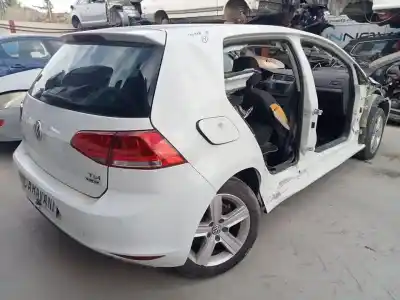 Veículo de Sucata volkswagen golf vii lim. business bluemotion tech. do ano 2017 alimentado cxxb