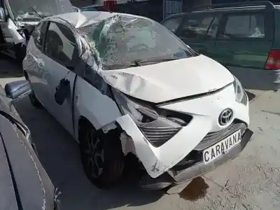 Veicolo di demolizione toyota aygo x-cite dell'anno 2018 alimentato 1kr